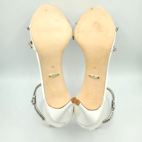 Badgley Mischka Hobbs heels, White, NIB - Picture 9 of 10